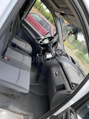 Mercedes Vito 2010, 350,000 km - 2.2 l - Naftalan