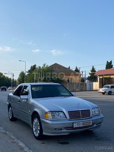 Mercedes C 200 1999, 320,000 km - 2.0 l - Bakı
