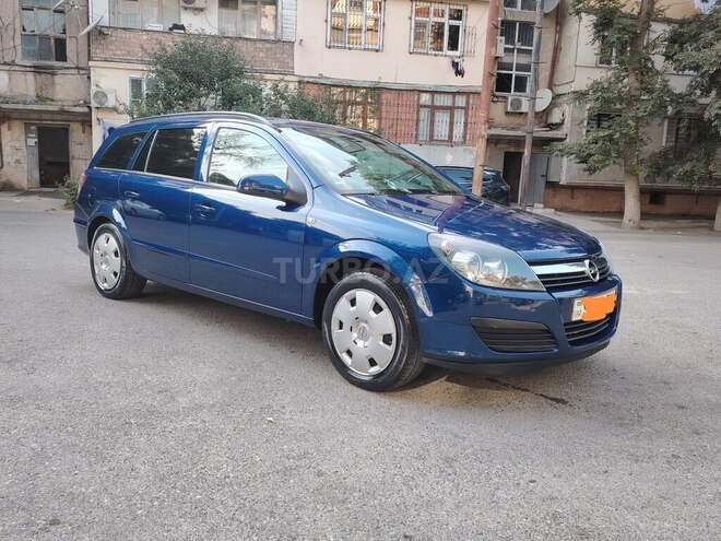 Opel Astra 2006, 200,000 km - 1.4 l - Astara