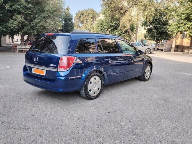 Opel Astra 2006, 200,000 km - 1.4 l - Astara