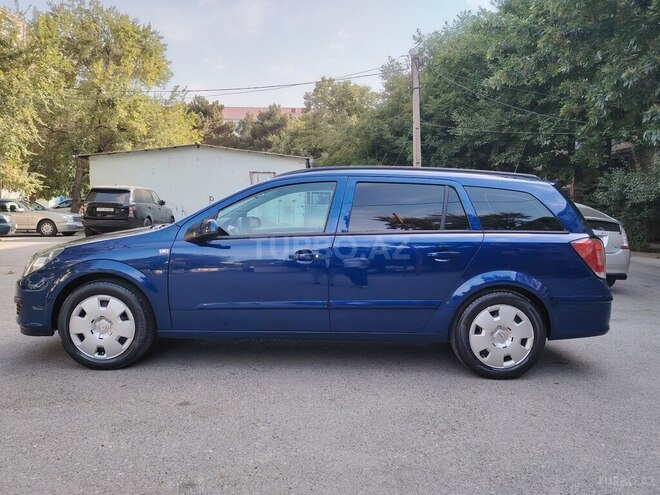 Opel Astra 2006, 200,000 km - 1.4 l - Astara