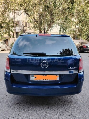Opel Astra 2006, 200,000 km - 1.4 l - Astara