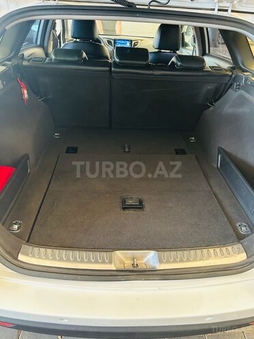 Hyundai i40 2012, 142,000 km - 2.0 l - Bakı
