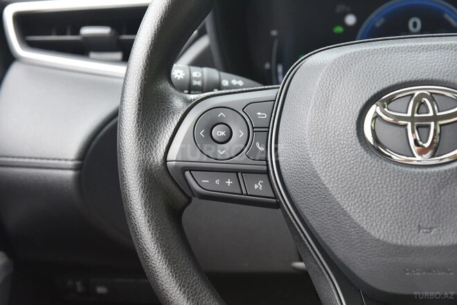 Toyota Corolla Cross 2024, 0 km - 2.0 л - Bakı