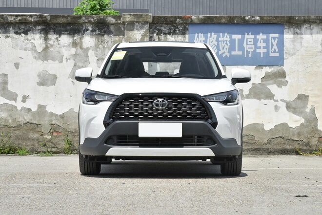 Toyota Corolla Cross 2024, 0 km - 2.0 л - Bakı