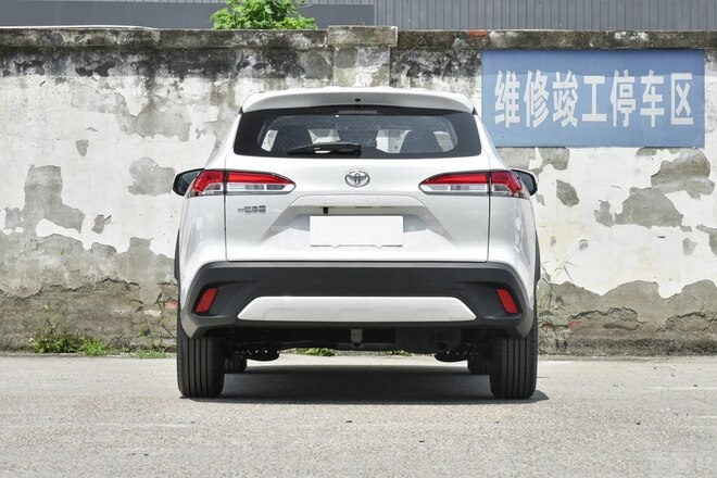 Toyota Corolla Cross 2024, 0 km - 2.0 л - Bakı