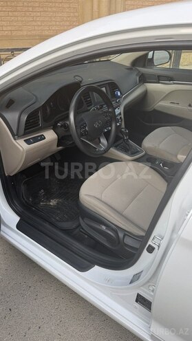Hyundai Elantra 2020, 128,000 km - 2.0 л - Bakı