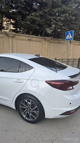 Hyundai Elantra 2020, 128,000 km - 2.0 л - Bakı