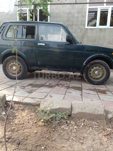 LADA (VAZ) Niva 1983, 382,800 km - 1.6 l - Salyan
