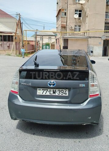 Toyota Prius 2015, 334,744 km - 1.8 л - Bakı