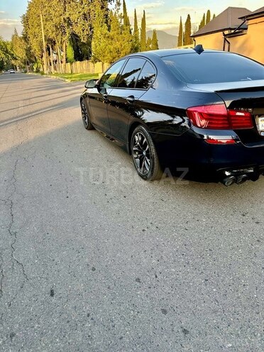 BMW 520 2015, 184,000 km - 2.0 l - Zaqatala