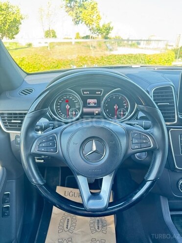 Mercedes GLS 400 4MATIC 2018, 71,000 km - 3.0 л - Bakı