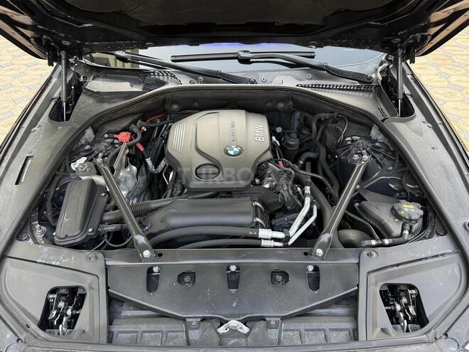 BMW 520 2015, 180,000 km - 2.0 l - Bakı