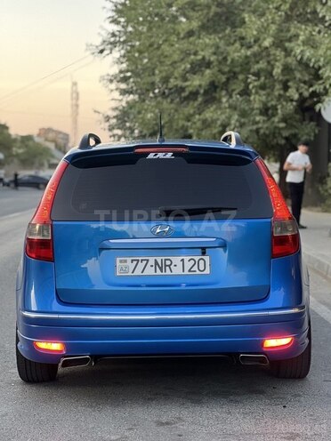 Hyundai i30 2010, 301,770 km - 1.6 л - Bakı