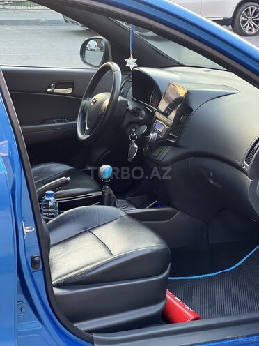 Hyundai i30 2010, 301,770 km - 1.6 л - Bakı
