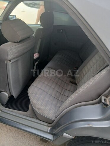 Mercedes 190 1990, 300,000 km - 2.0 l - Bakı