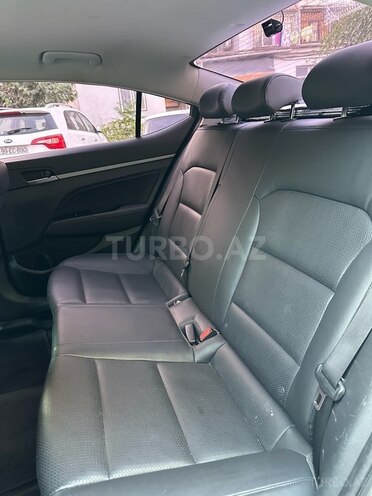 Hyundai Avante 2016, 113,000 km - 1.6 l - Bakı