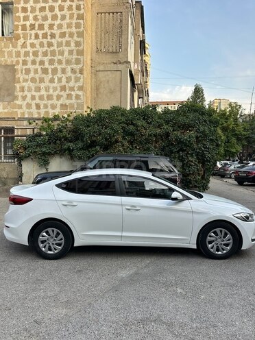 Hyundai Avante 2016, 113,000 km - 1.6 l - Bakı
