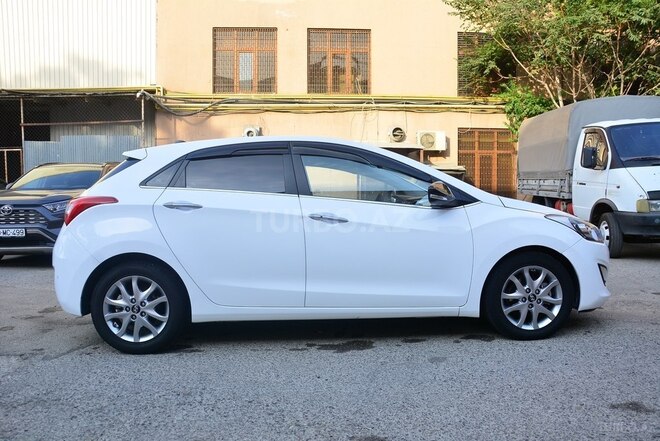 Hyundai i30 2016, 189,000 km - 1.6 л - Bakı