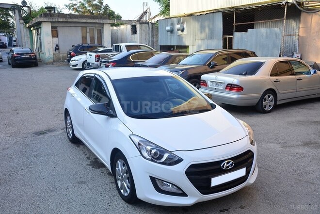 Hyundai i30 2016, 189,000 km - 1.6 л - Bakı