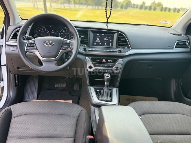 Hyundai Elantra 2018, 96,000 km - 2.0 l - Bakı