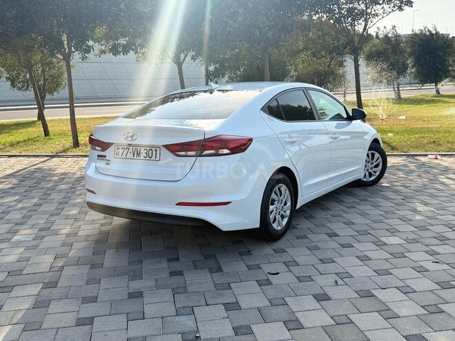 Hyundai Elantra 2018, 96,000 km - 2.0 l - Bakı