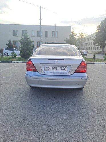 Mercedes C 200 2000, 258,000 km - 2.0 л - Salyan