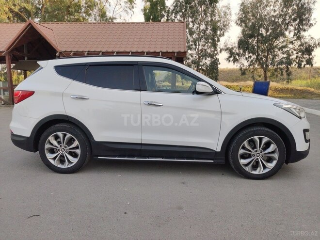 Hyundai Santa Fe 2014, 159,000 km - 2.0 л - Yevlax