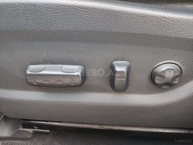 Hyundai Santa Fe 2014, 159,000 km - 2.0 л - Yevlax