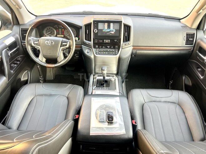 Toyota Land Cruiser 2018, 57,000 km - 4.0 l - Bakı