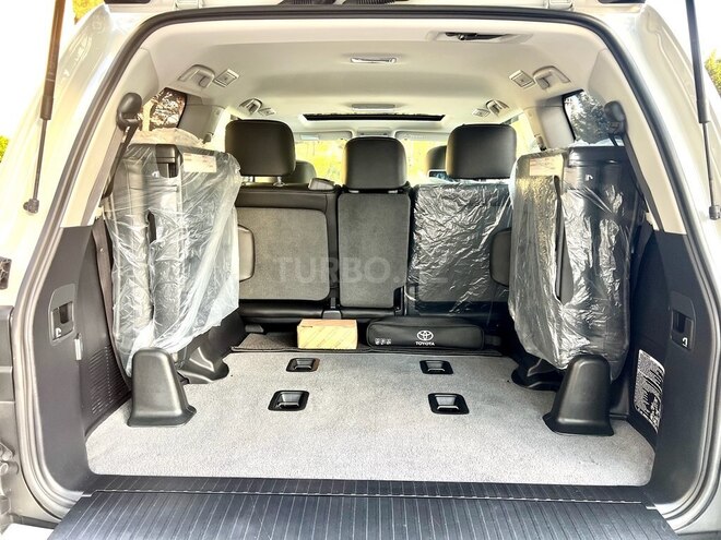 Toyota Land Cruiser 2018, 57,000 km - 4.0 l - Bakı