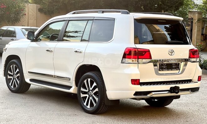 Toyota Land Cruiser 2018, 57,000 km - 4.0 l - Bakı