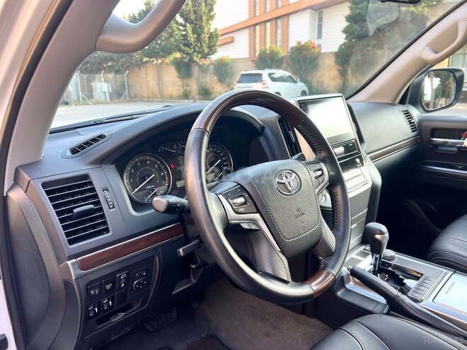 Toyota Land Cruiser 2018, 57,000 km - 4.0 l - Bakı