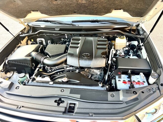 Toyota Land Cruiser 2018, 57,000 km - 4.0 l - Bakı
