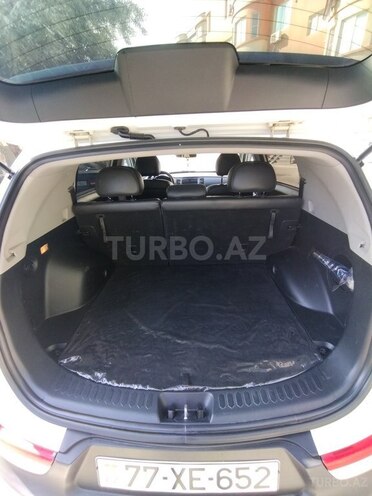 Kia Sportage 2010, 234,000 km - 2.0 l - Bakı