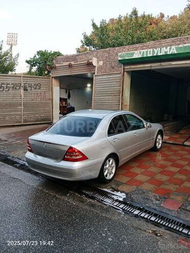 Mercedes C 240 2001, 289,640 km - 2.6 l - Bakı