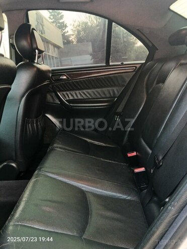 Mercedes C 240 2001, 289,640 km - 2.6 l - Bakı