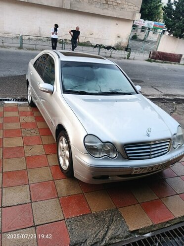 Mercedes C 240 2001, 289,640 km - 2.6 l - Bakı