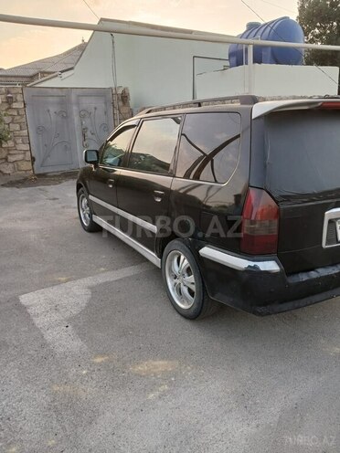 Mitsubishi Chariot 2001, 556,234 km - 2.4 l - Bakı
