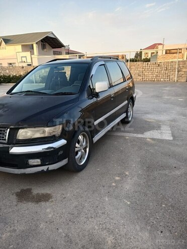Mitsubishi Chariot 2001, 556,234 km - 2.4 l - Bakı