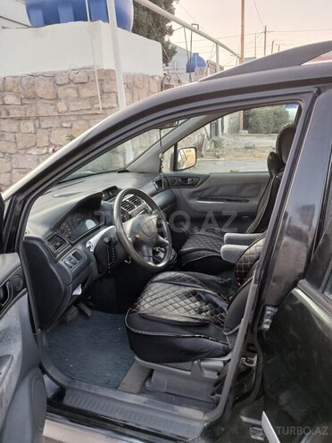 Mitsubishi Chariot 2001, 556,234 km - 2.4 l - Bakı