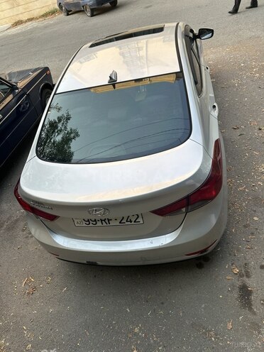 Hyundai Elantra 2015, 216,000 km - 1.8 l - Bakı