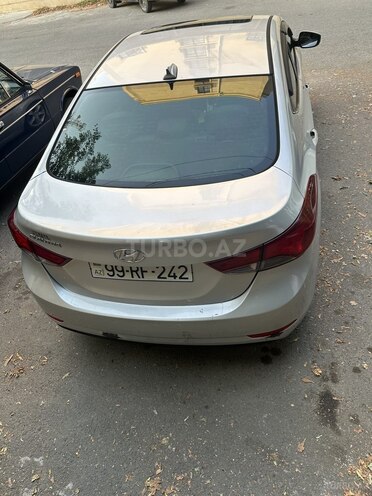 Hyundai Elantra 2015, 216,000 km - 1.8 l - Bakı