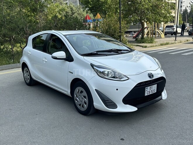 Toyota Aqua 2018, 118,500 km - 1.5 l - Bakı