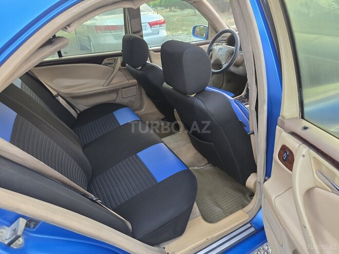 Mercedes E 270 1999, 407,260 km - 2.7 l - İmişli