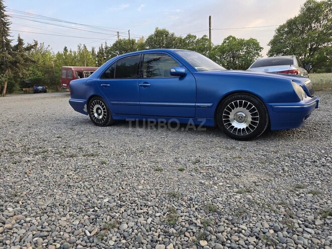 Mercedes E 270 1999, 407,260 km - 2.7 l - İmişli