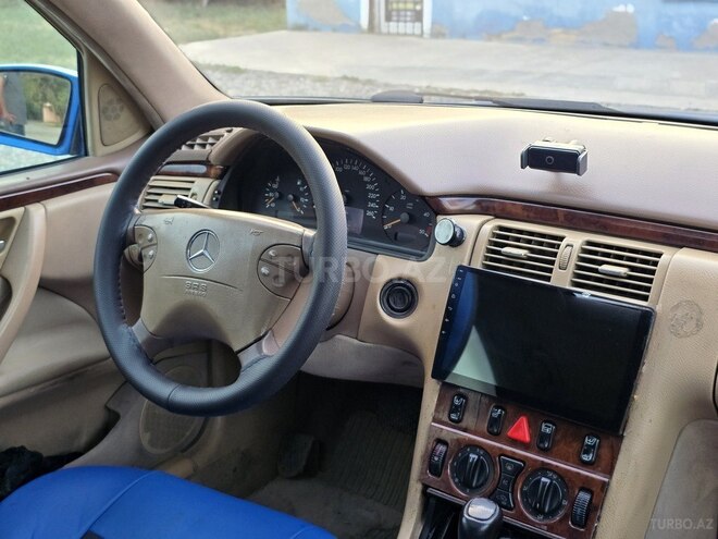Mercedes E 270 1999, 407,260 km - 2.7 l - İmişli