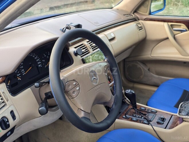 Mercedes E 270 1999, 407,260 km - 2.7 l - İmişli