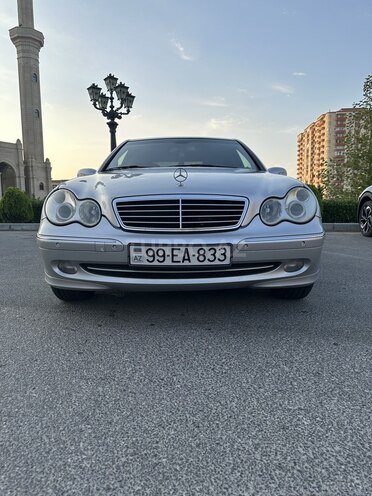 Mercedes C 200 2001, 330,000 km - 2.0 л - Bakı
