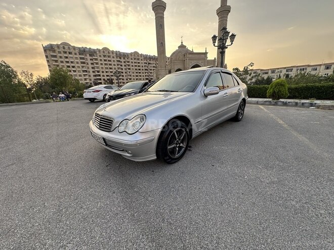 Mercedes C 200 2001, 330,000 km - 2.0 л - Bakı